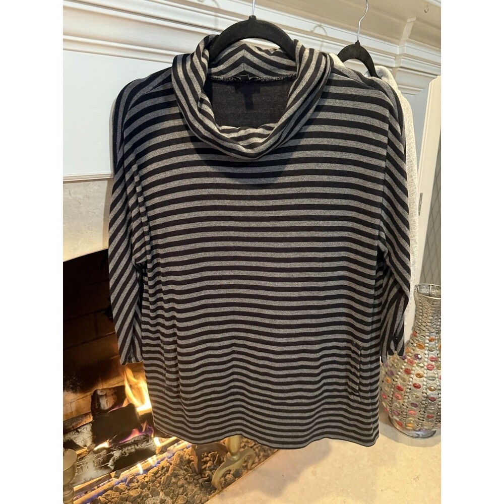 T By Talbots Gray Cowl Neck Sweatshirt Size Large